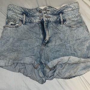 Banana Republic - light blue denim shorts / size 28/6 Petite